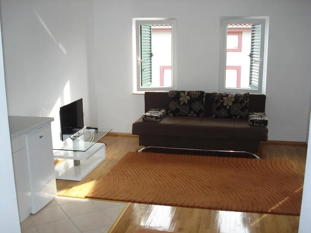 Apartment House Danica Novi Vinodolski Croatie