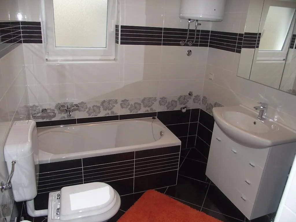 Apartment House Danica 0*, Novi Vinodolski Hırvatistan